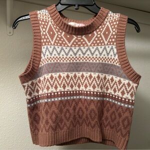 Geometric Patterned Brown Women's Vest